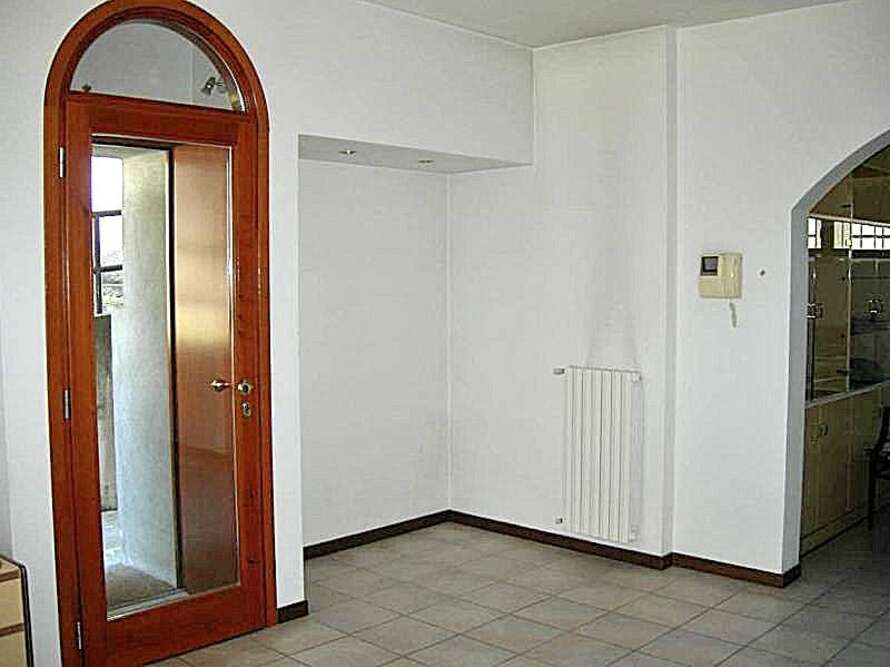 ufficio 2 locali a vimercate