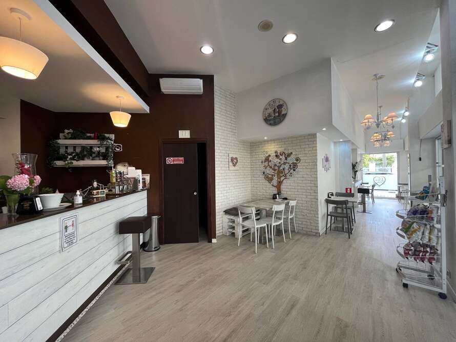 bar tavola calda fredda di 2 locali a villasanta
