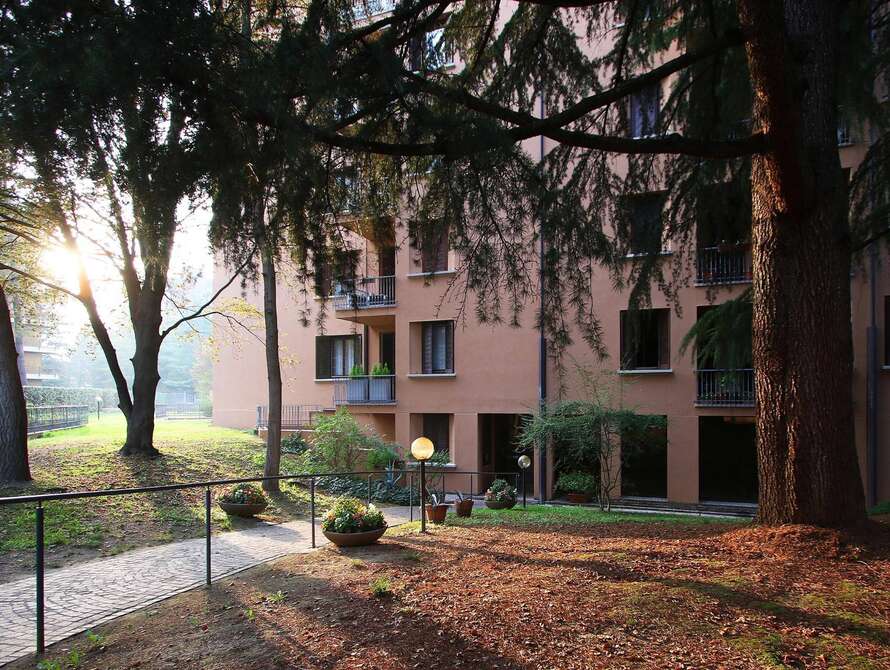 appartamento di 4 locali a monza
