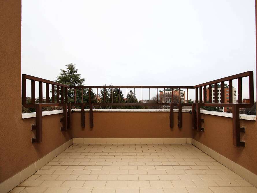 appartamento di 4 locali a monza
