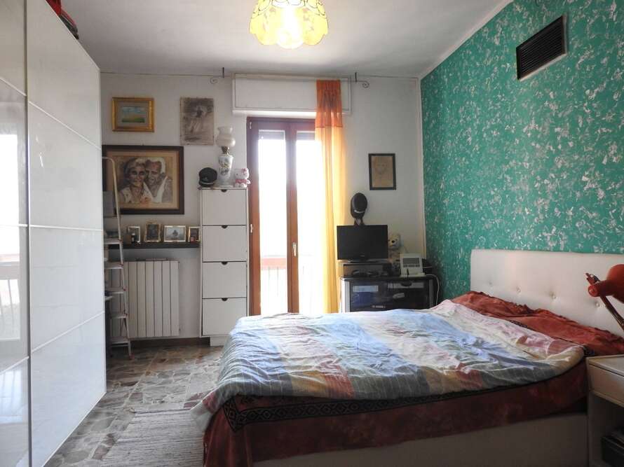 porzione di casa di 2 locali a paderno d adda