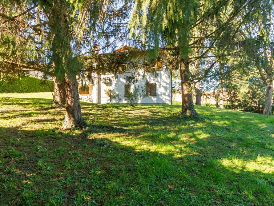 villa di 6 locali a usmate velate
