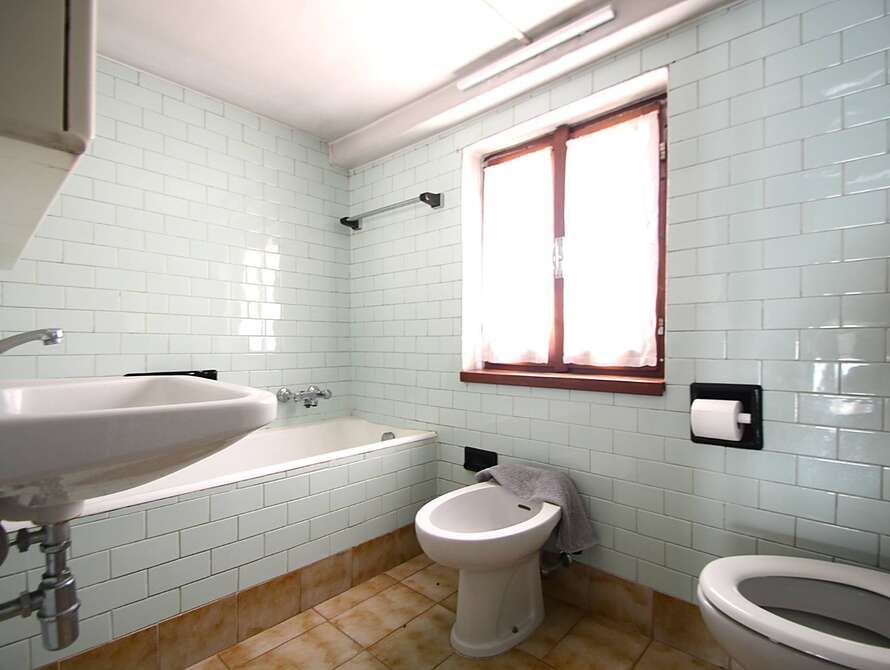 casa indipendente con giardino