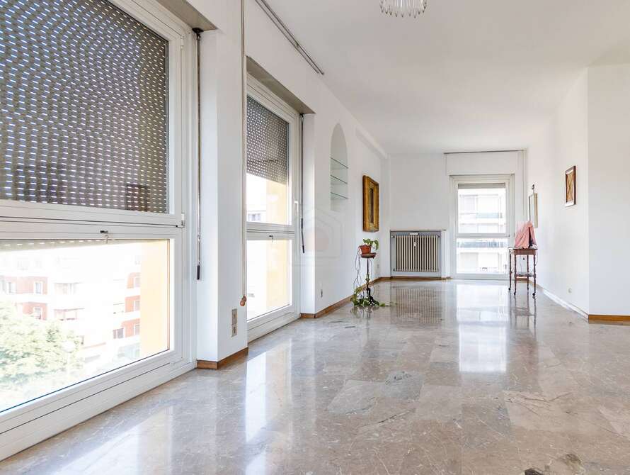 attico di 5 locali a monza