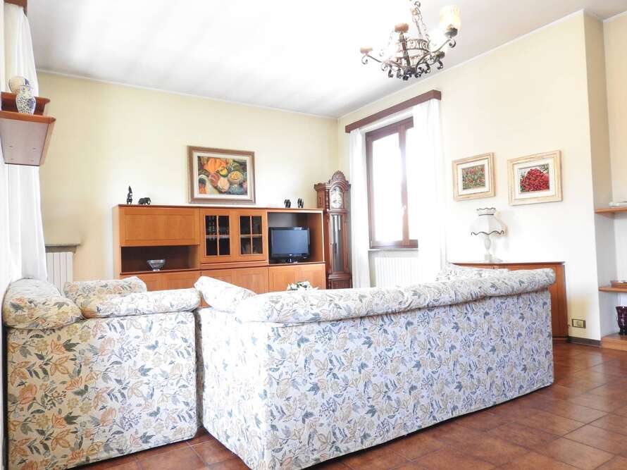 villa di 6 locali a imbersago