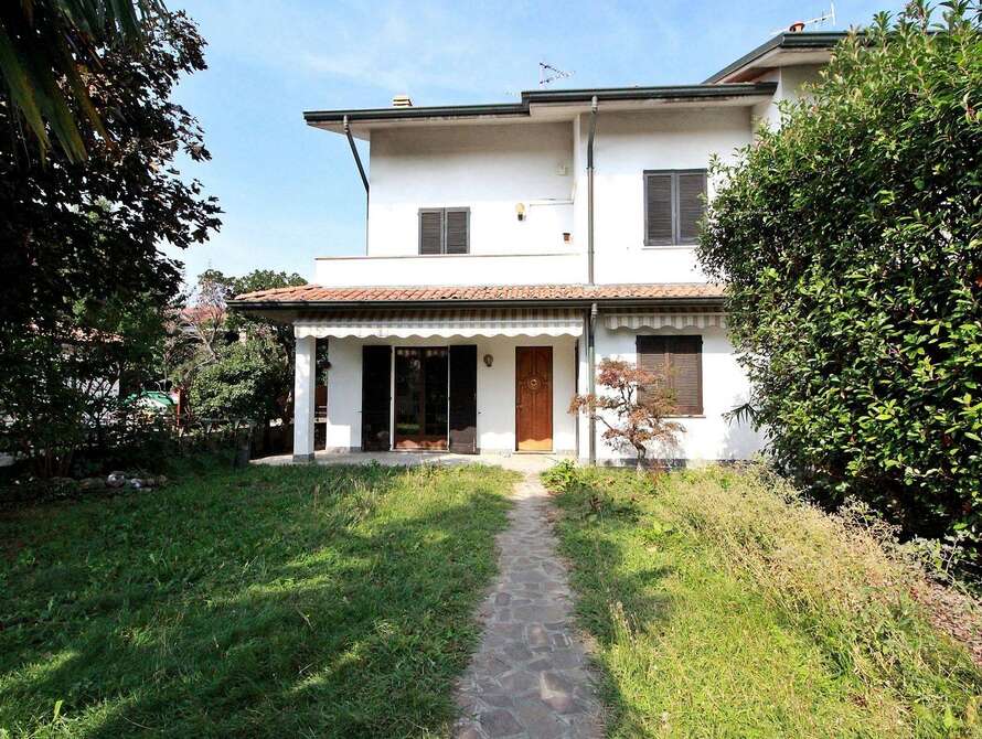villetta a schiera di 4 locali a villasanta