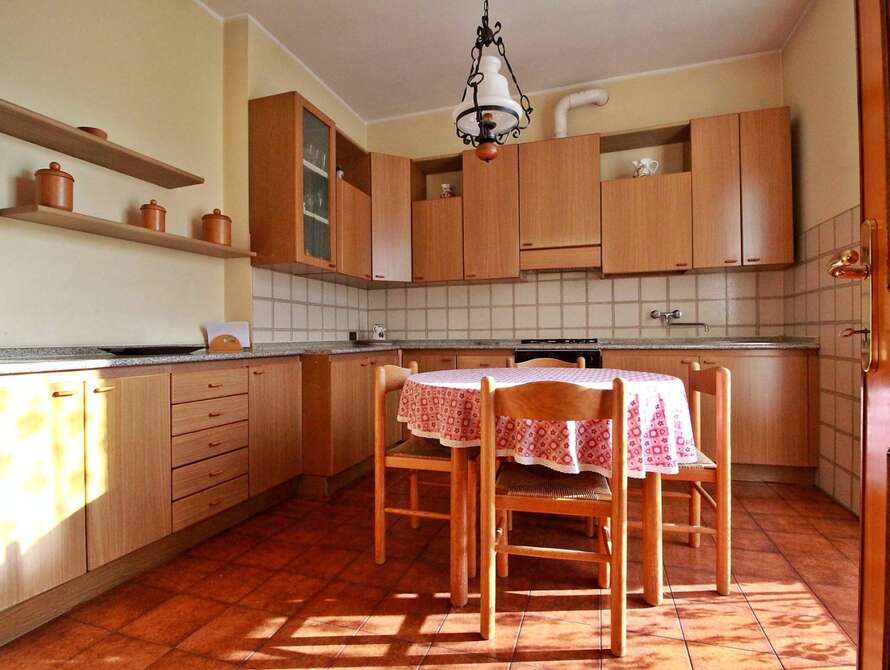 villa di 6 locali a imbersago