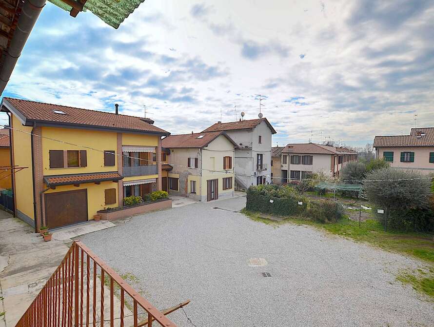 rustico di 2 locali a sulbiate