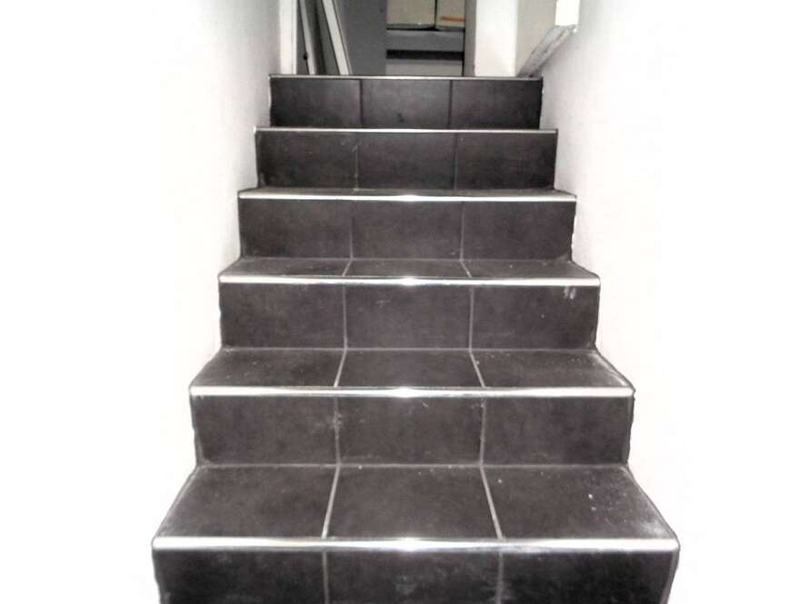 negozio di 1 locali a bernareggio