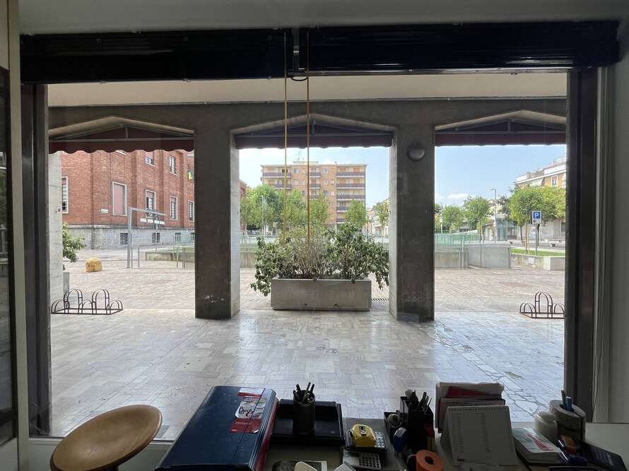 negozio di 1 locali a villasanta
