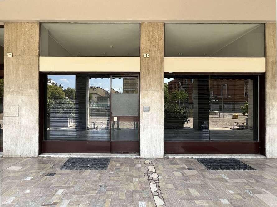 negozio di 1 locali a villasanta