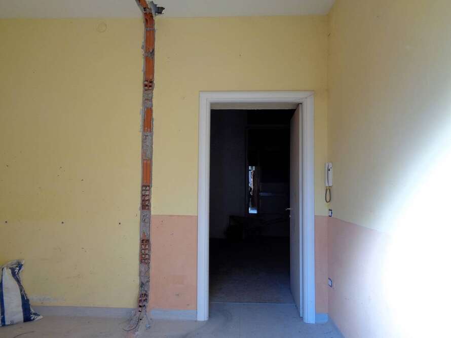 negozio di 3 locali a bernareggio