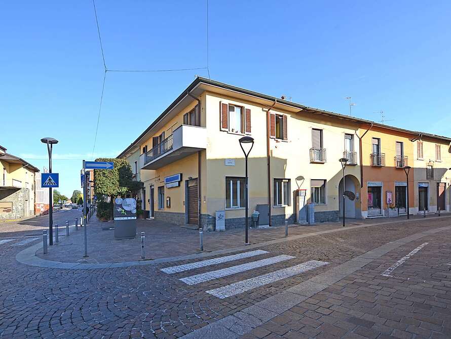 negozio di 3 locali a bellusco