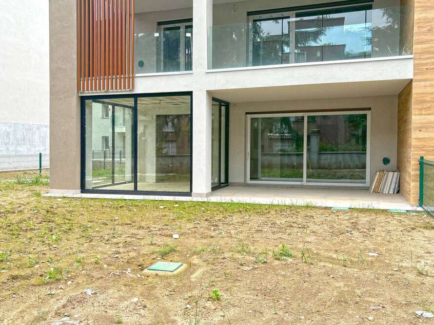 appartamento di 5 locali a vimercate