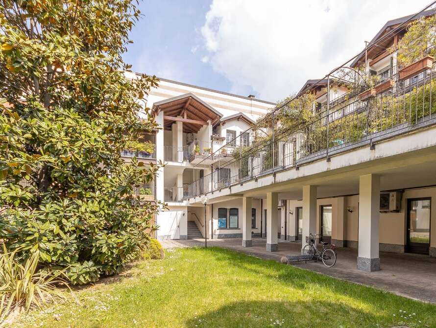 lissone bilocale oltre a piccolo studio in zona stazione
