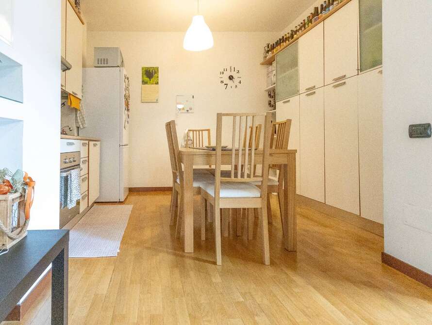 lissone bilocale oltre a piccolo studio in zona stazione