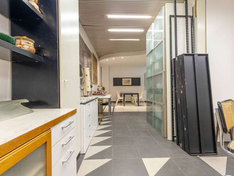 studio ufficio di 4 locali a lissone