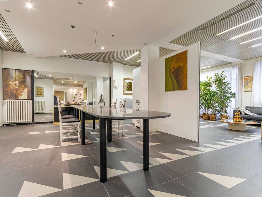 studio ufficio di 4 locali a lissone