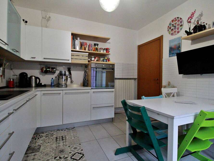appartamento di 4 locali a monza
