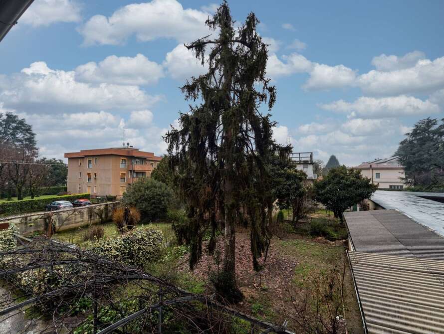 casa indipendente di 5 locali a concorezzo