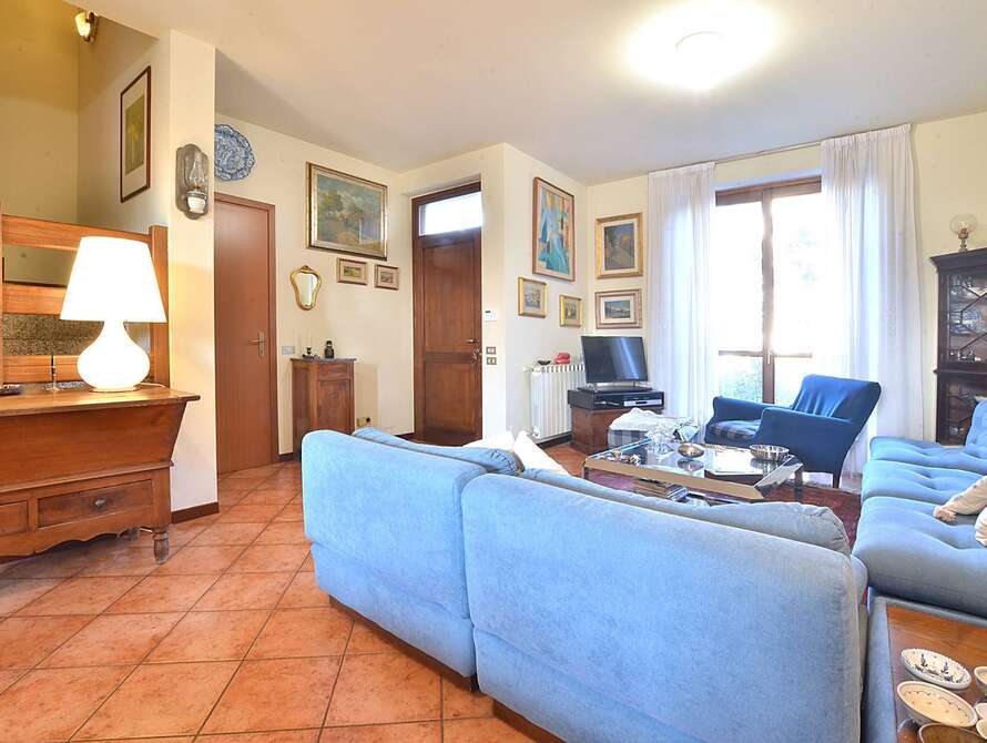 villa bifamiliare