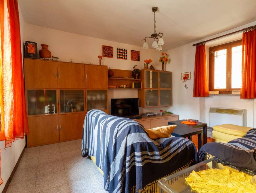 porzione di casa di 3 locali a usmate velate