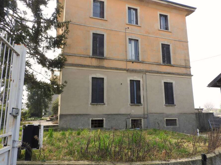 appartamento di 2 locali a robbiate