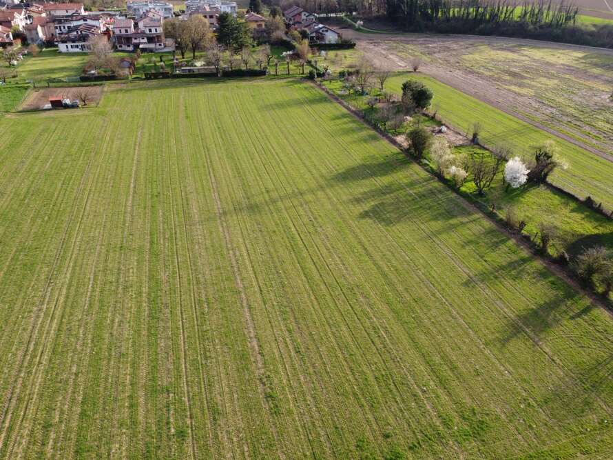 terreno agricolo a bellusco
