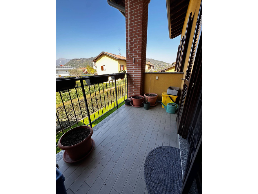 appartamento di 4 locali a imbersago