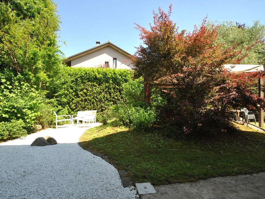 villetta a schiera di 8 locali a vimercate