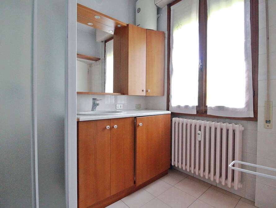 appartamento di 4 locali a vimercate