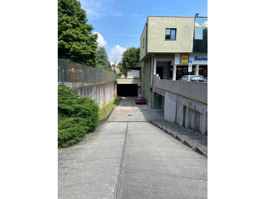 box o garage di 1 locali a concorezzo