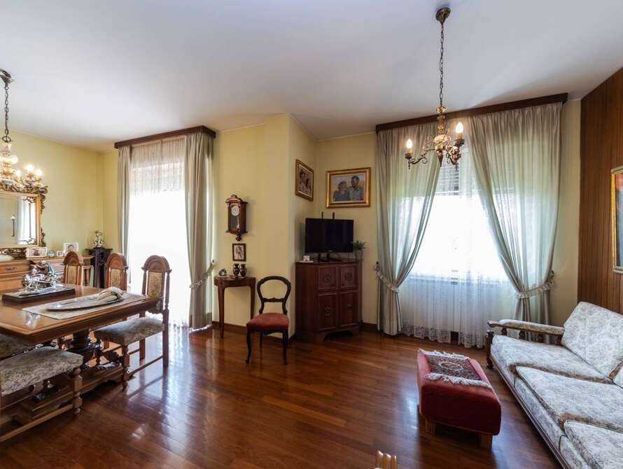 casa indipendente di 5 locali a concorezzo