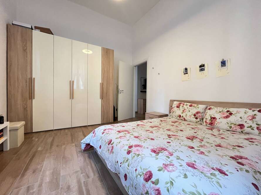 stanza camera di 3 locali a monza