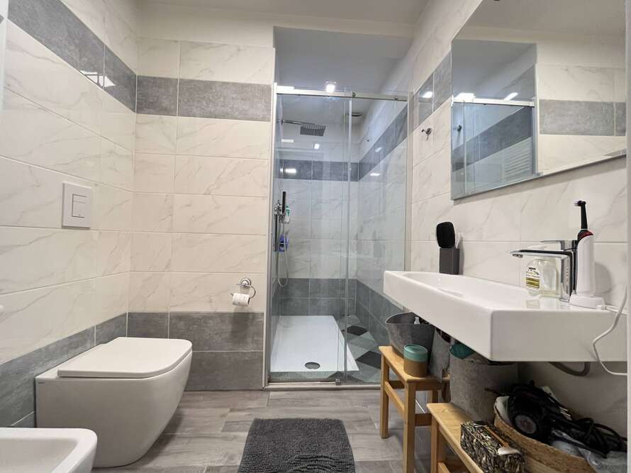 stanza camera di 3 locali a monza