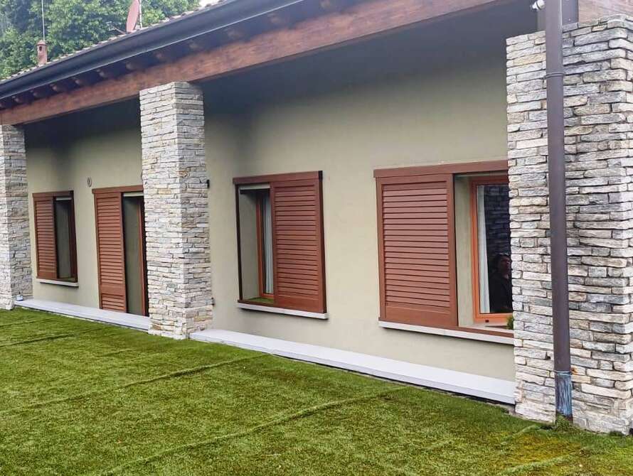 villa di 4 locali a brivio