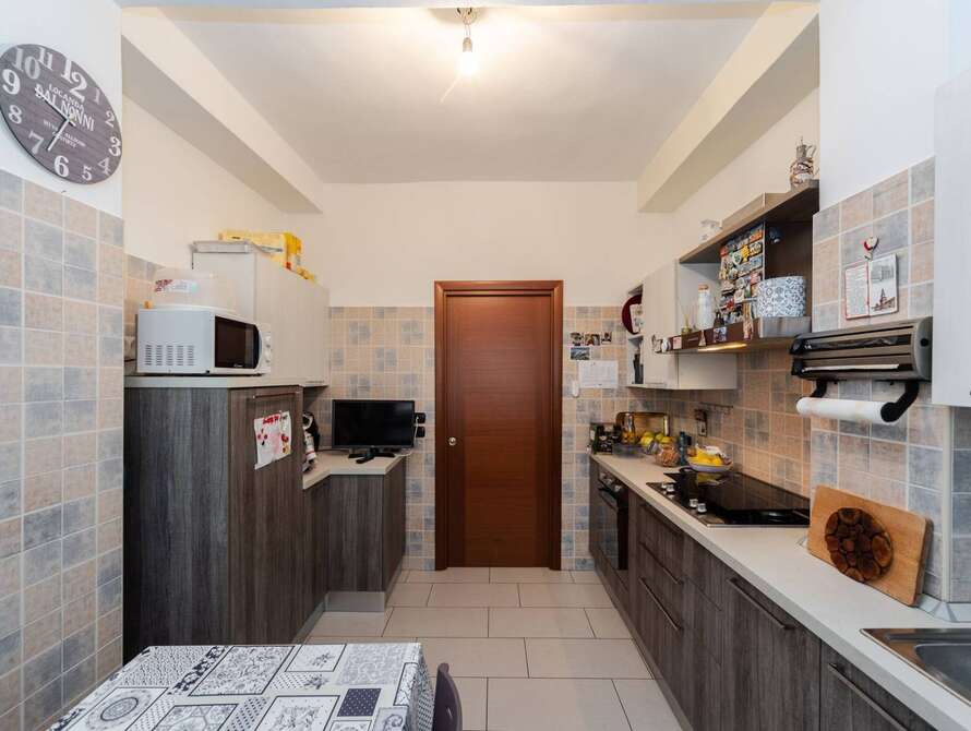 3 locali indipendente ristrutturato