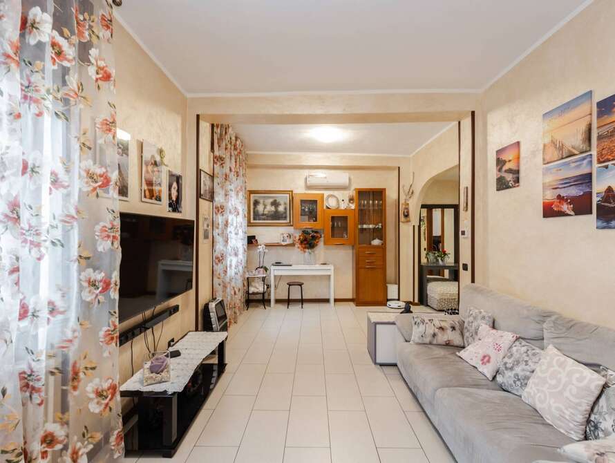 3 locali indipendente ristrutturato