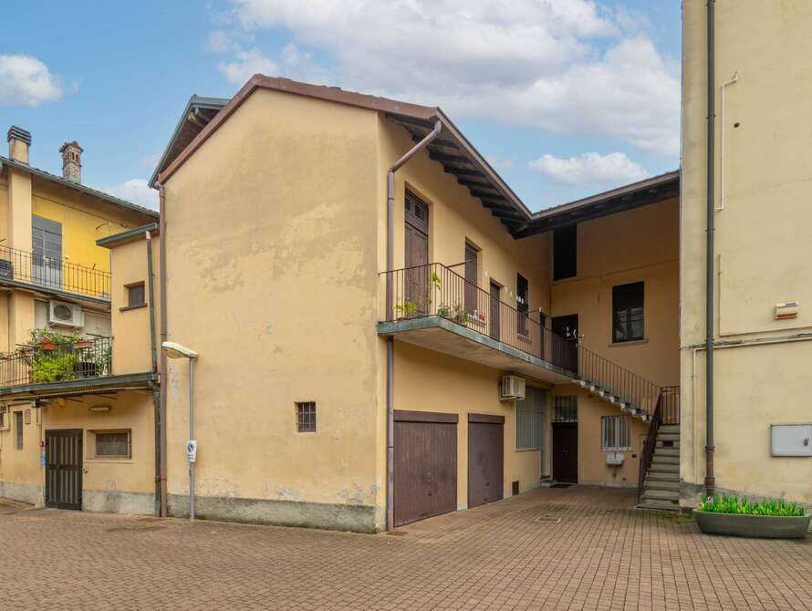porzione di casa di 4 locali a usmate velate
