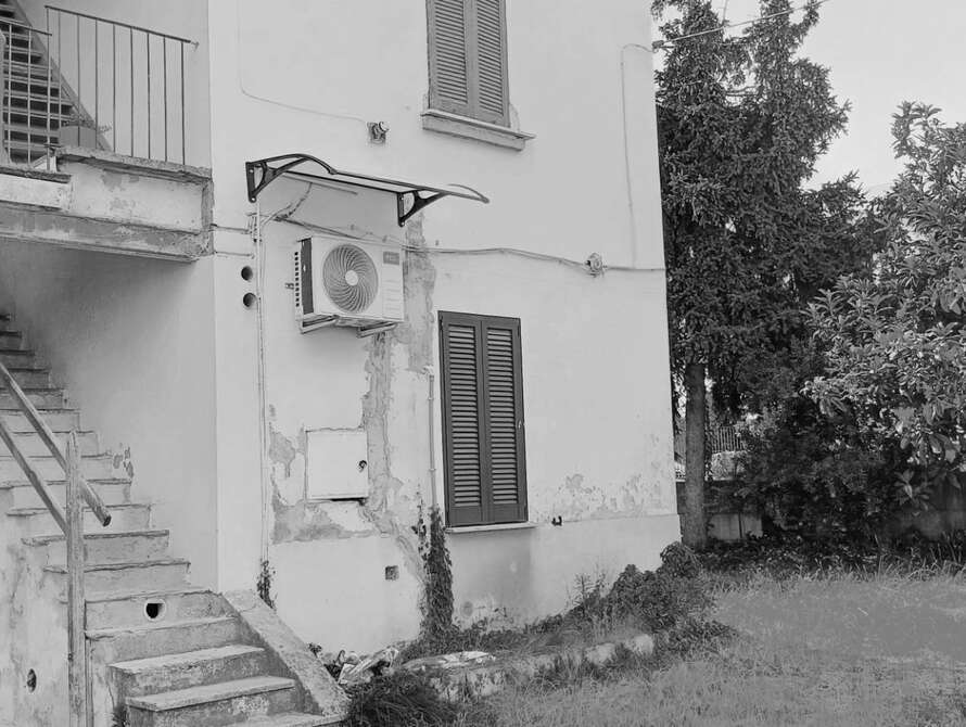 porzione di casa di 3 locali a cornate d adda