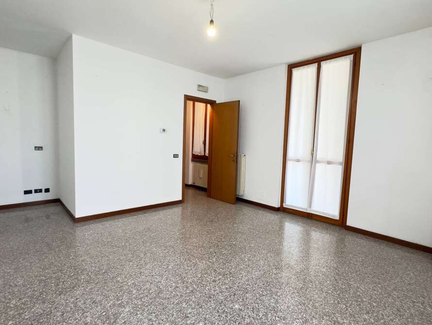ufficio di 3 locali a vimercate