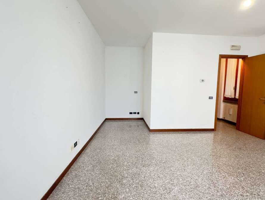 ufficio di 3 locali a vimercate