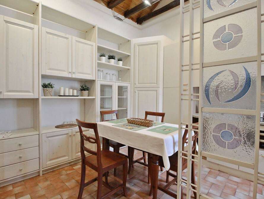 monza centro storico 2 locali arredato