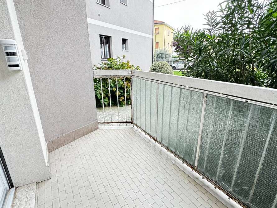 appartamento di 3 locali a vimercate