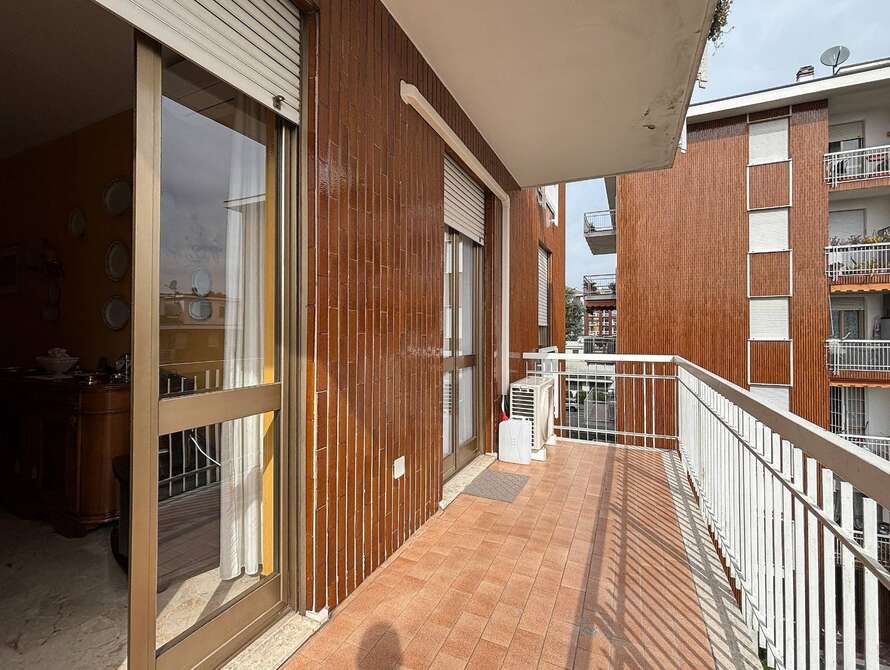 appartamento di 3 locali a monza