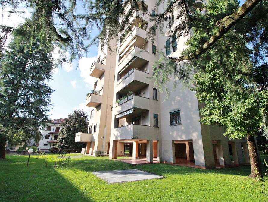 appartamento di 3 locali a monza