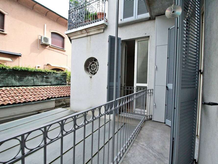 studio ufficio di 4 locali a monza