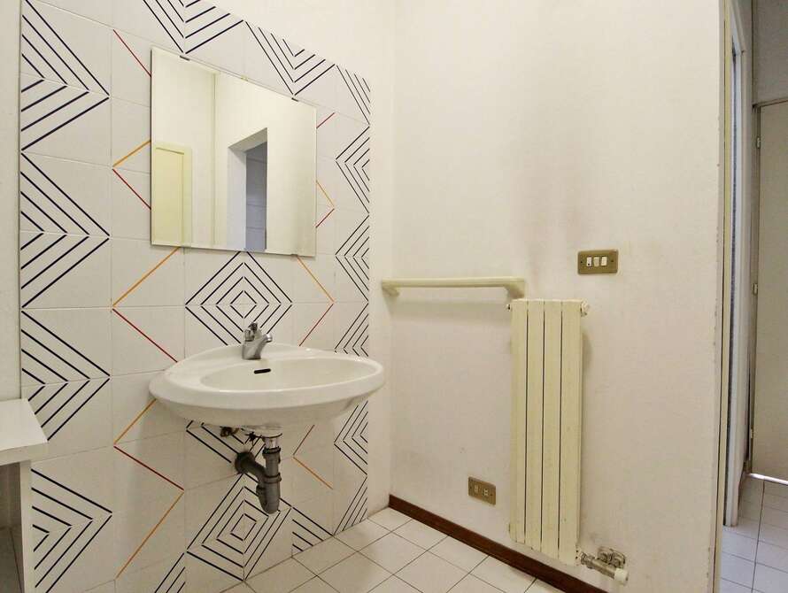 studio ufficio di 4 locali a monza