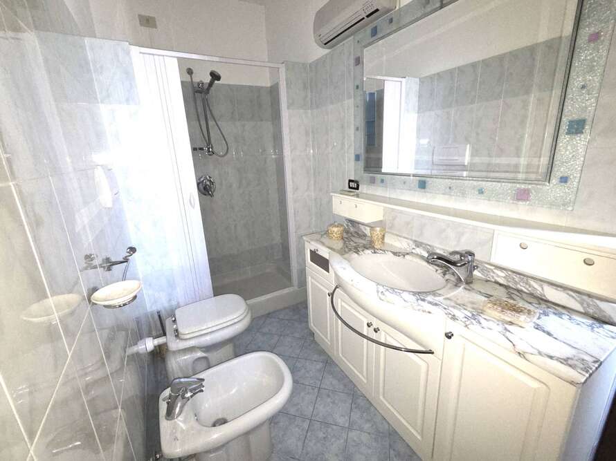 villa di 4 locali a caponago