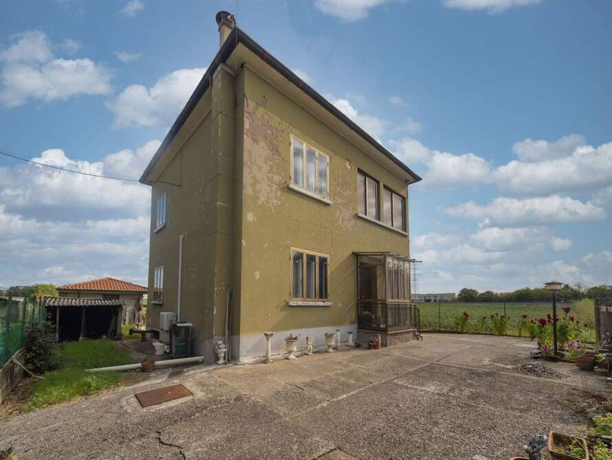 villa di 5 locali a concorezzo